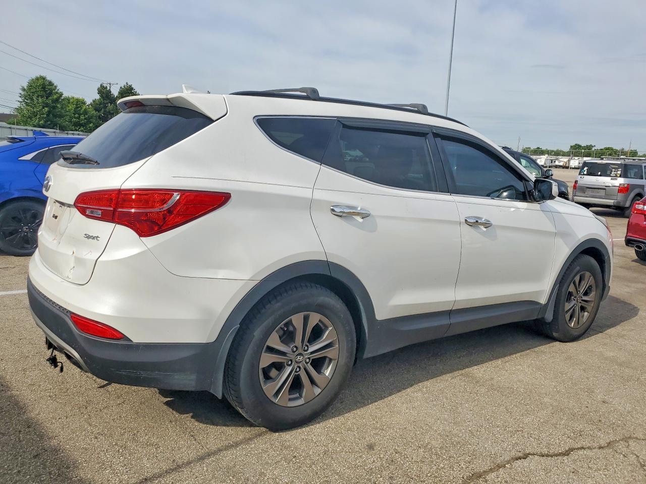 2014 Hyundai Santa Fe Sport 2.4L - Фото 3