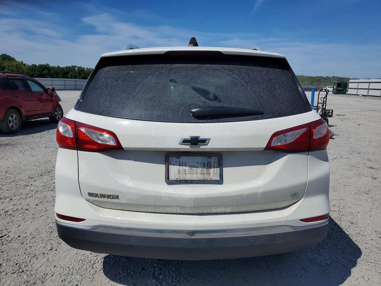 2018 Chevrolet Equinox Lt - Image 6