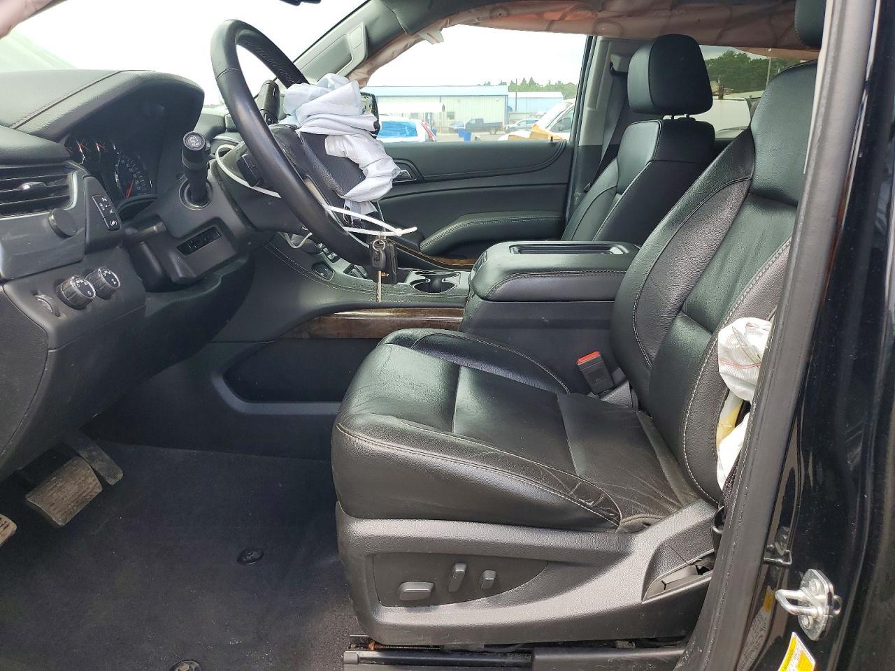 2020 Chevrolet Suburban - Image 7