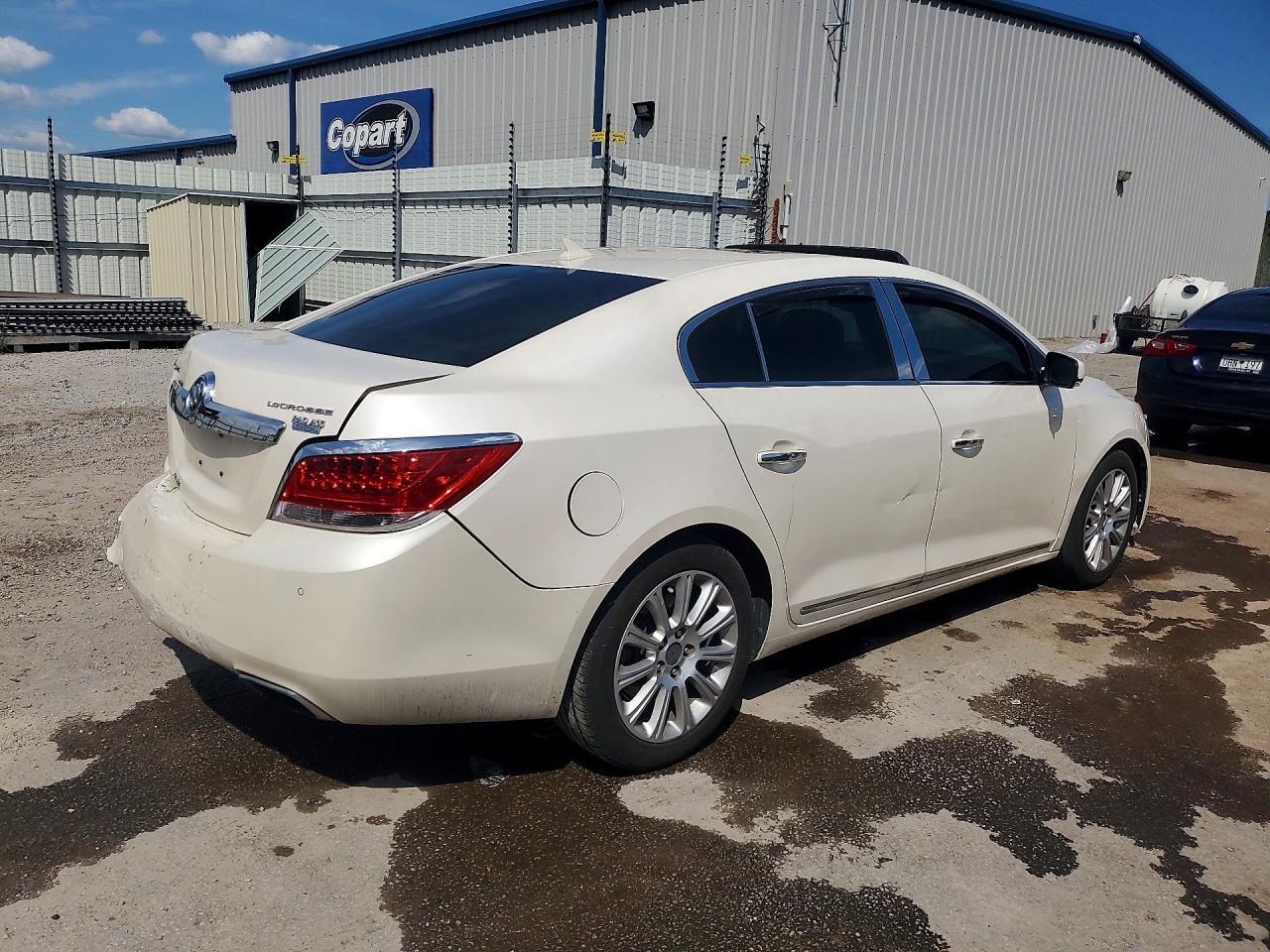 2013 Buick Lacrosse - Фото 3