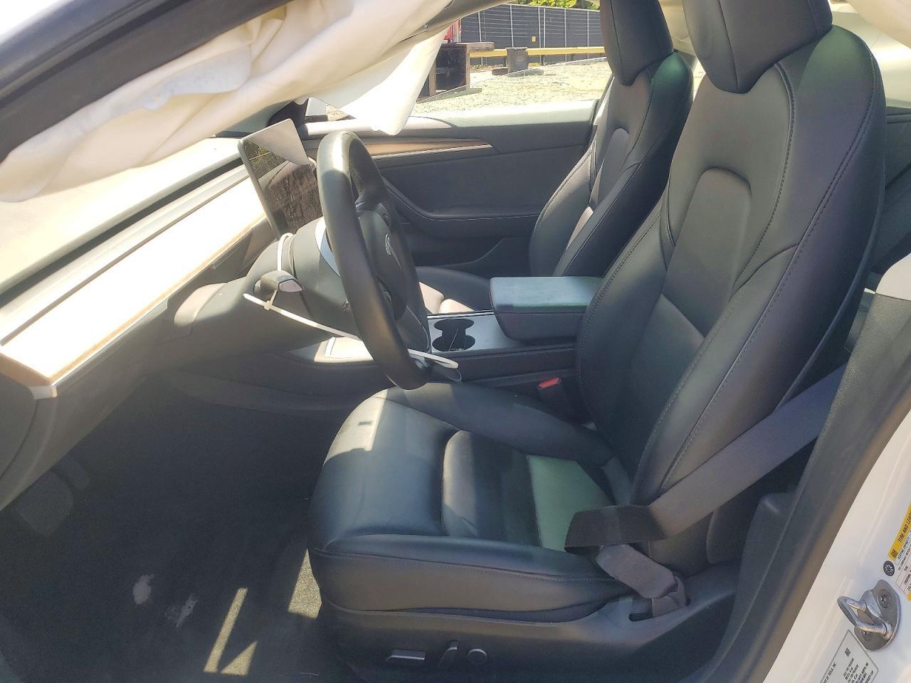 2023 Tesla Model 3 - Фото 7