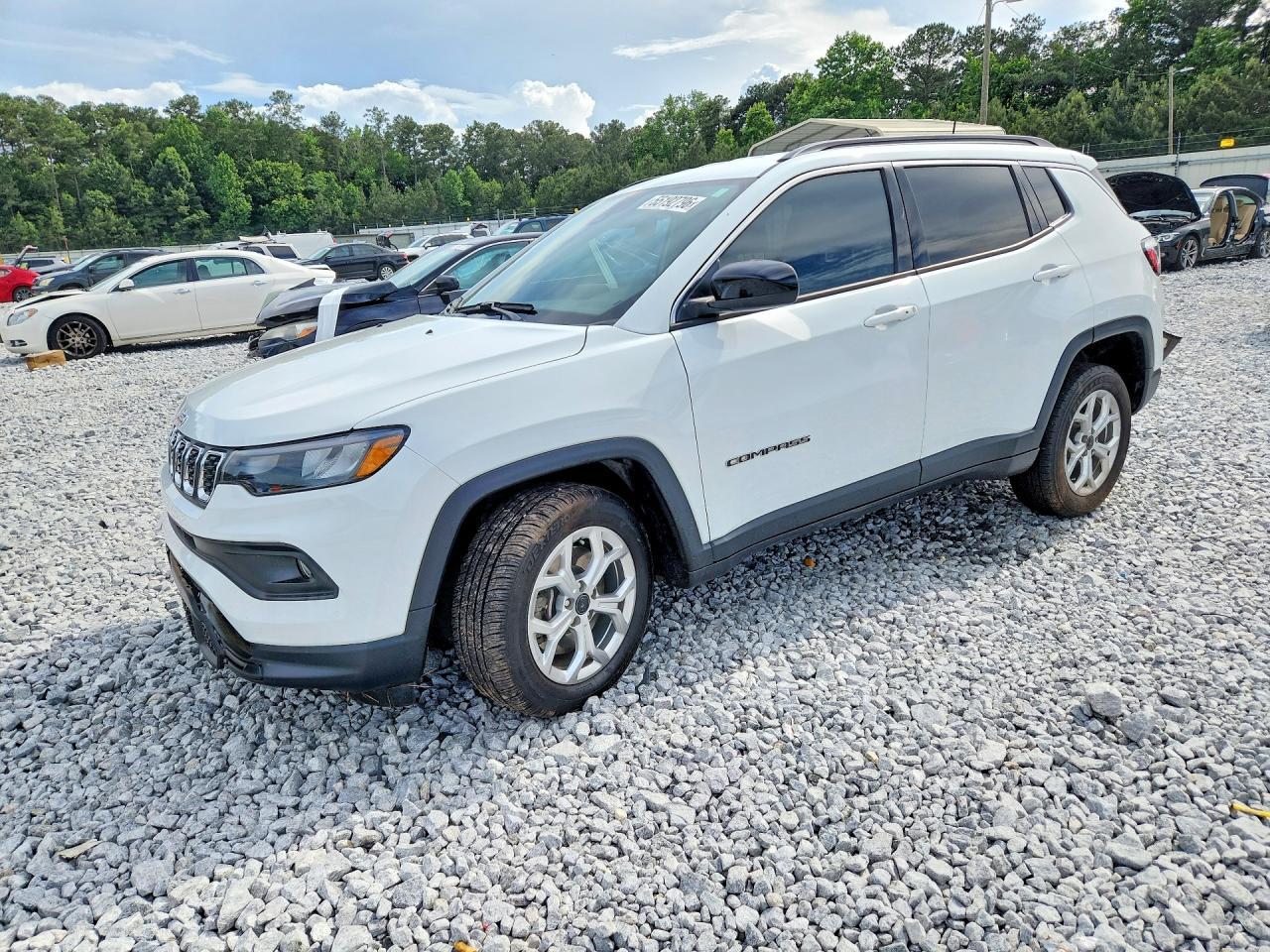 2025 Jeep Compass Latitude