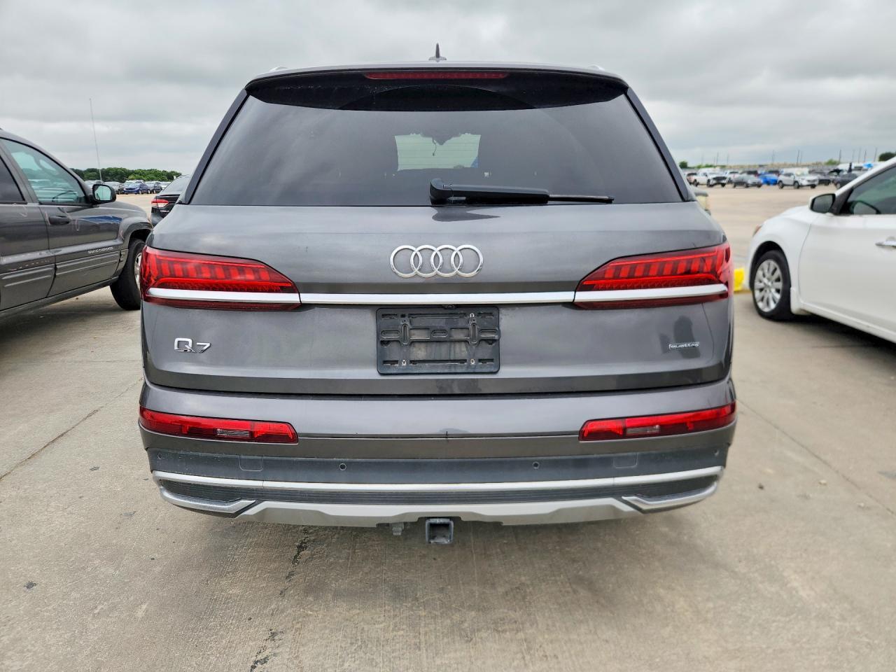 2021 Audi Q7 Premium Plus - Фото 6