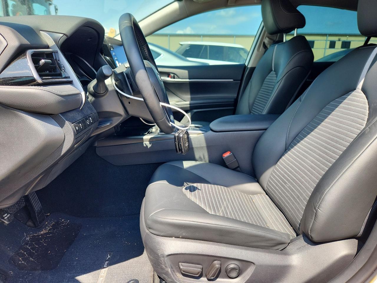 2024 Toyota Camry Se - Фото 7
