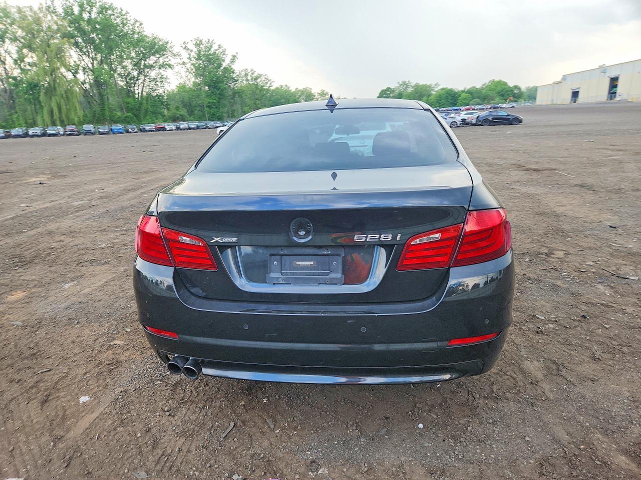 2013 BMW 528 I - Фото 6