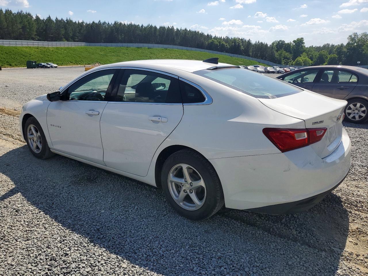 2018 Chevrolet Malibu Ls - Фото 2