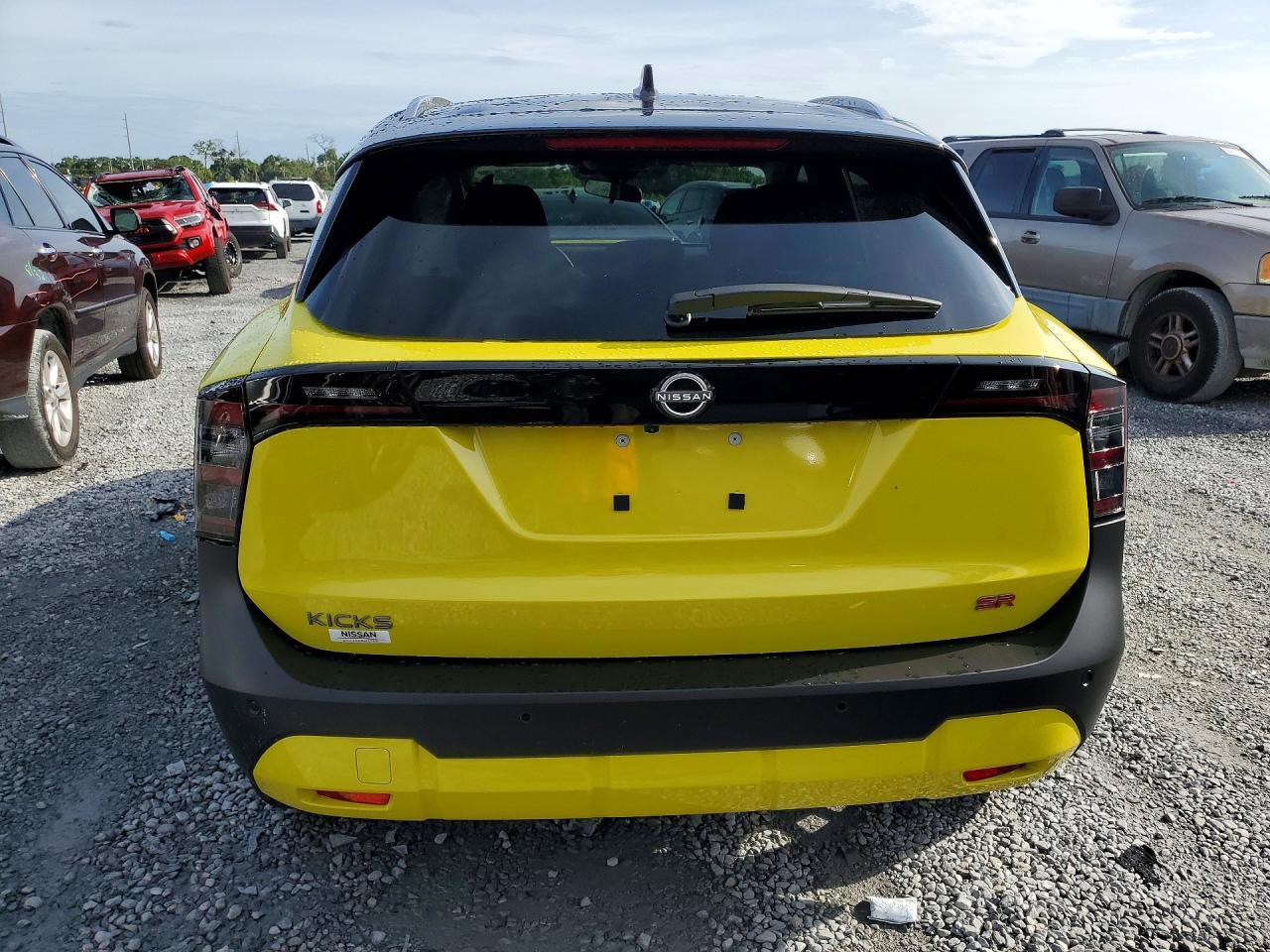 2026 Nissan Kicks Sr - Фото 6