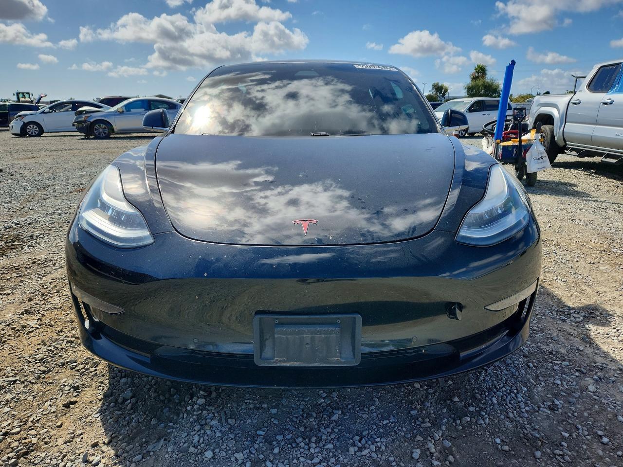 2019 Tesla Model 3 - Image 5