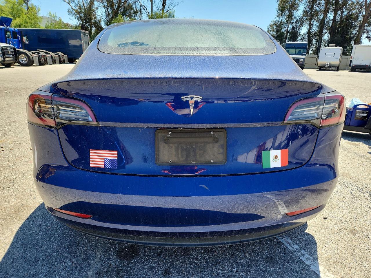 2021 Tesla Model 3 - Фото 6