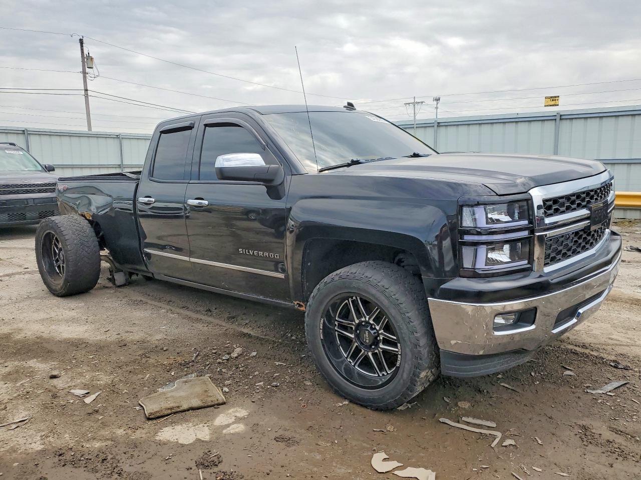 2014 Chevrolet Silverado K1500 Lt - Image 4