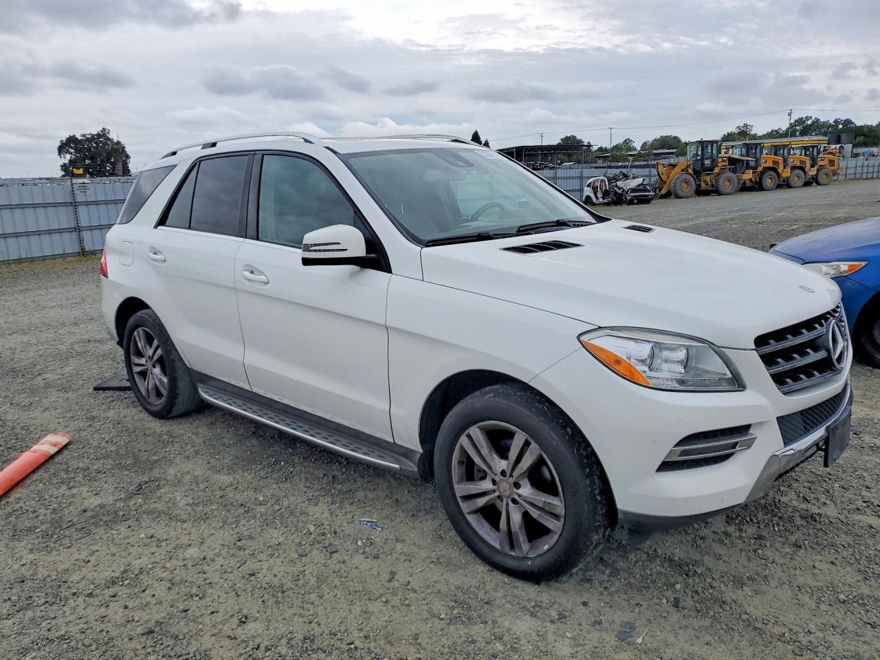 2015 Mercedes-Benz Ml 350 4Matic - Image 4