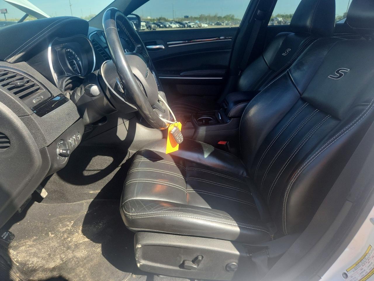 2021 Chrysler 300 S - Image 7