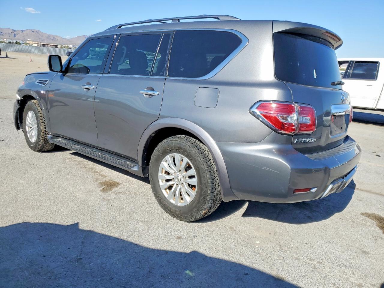 2019 Nissan Armada Sv - Image 2