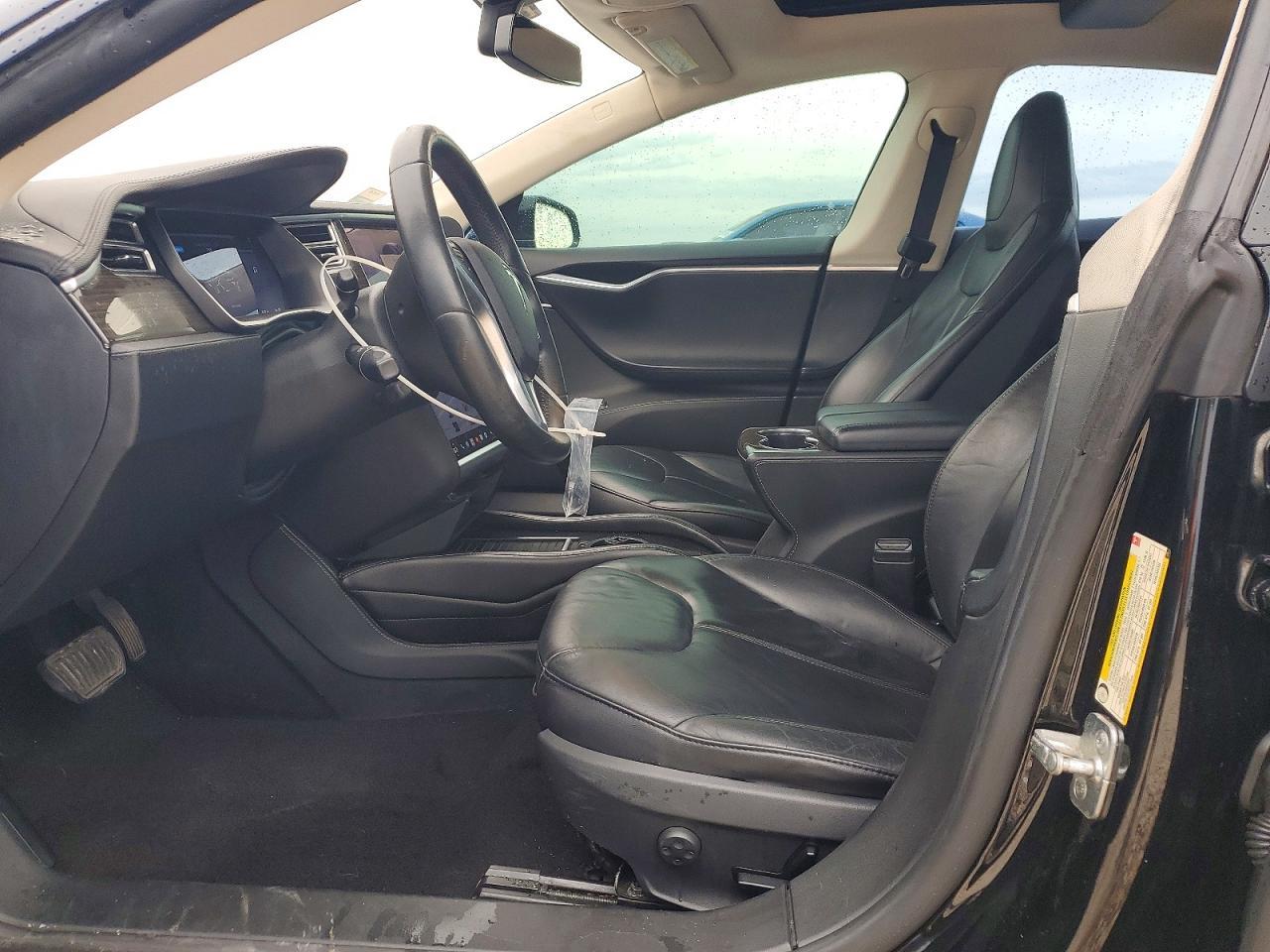 2014 Tesla Model S - Фото 7