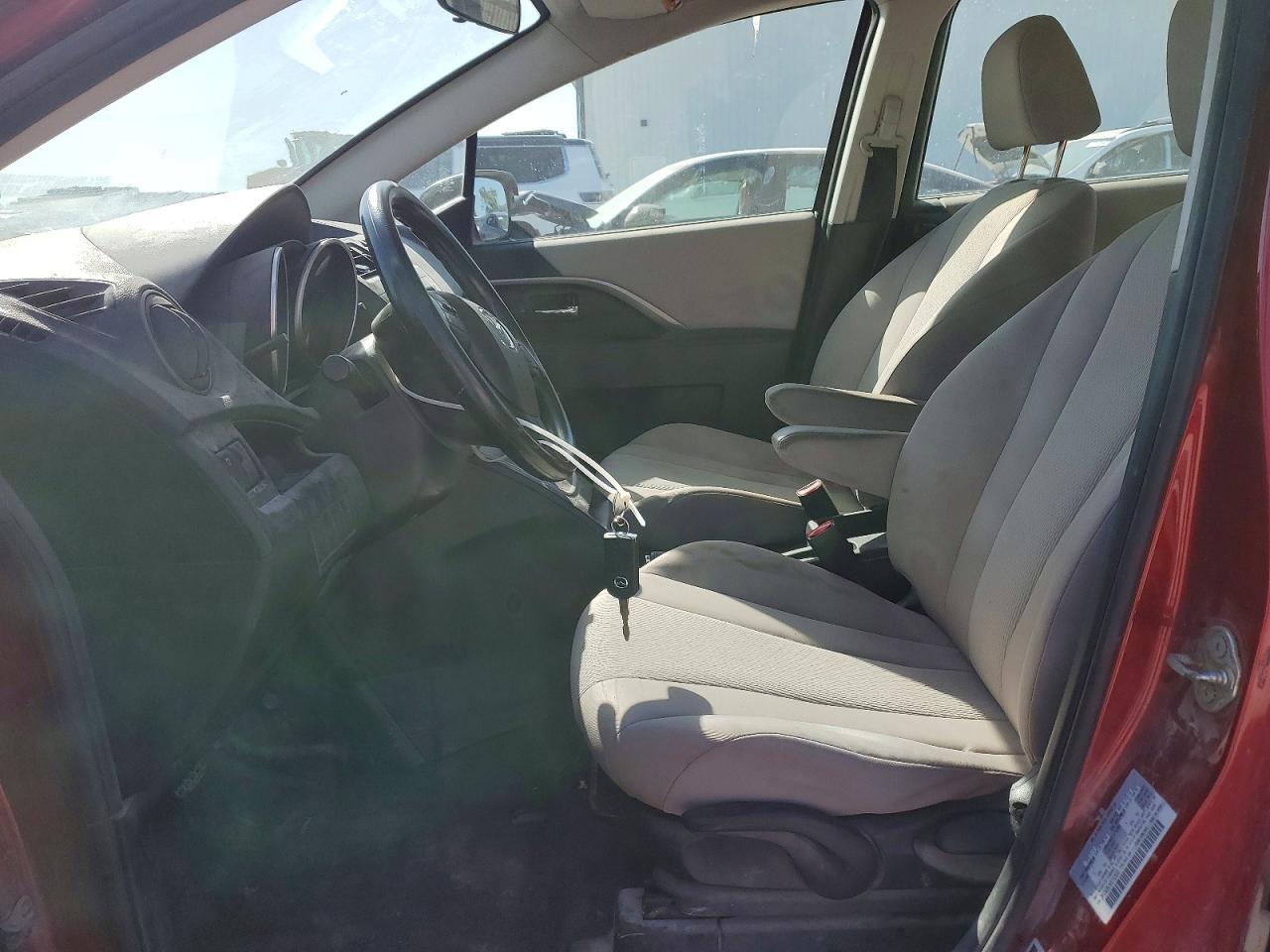 2013 Mazda 5 - Image 7