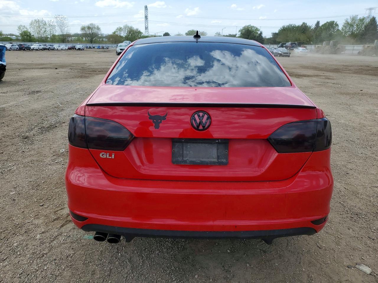 2013 Volkswagen Jetta - Image 6