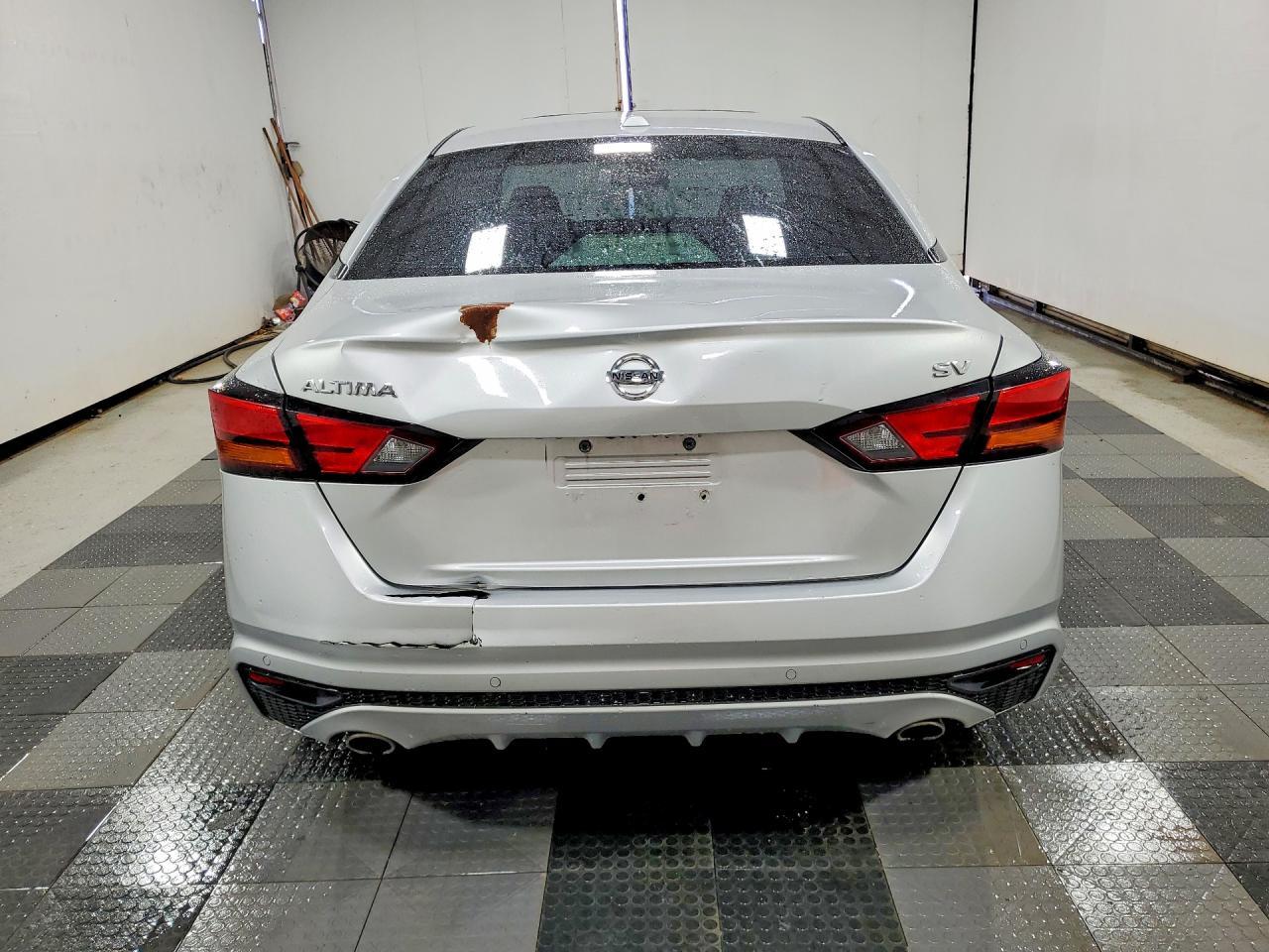 2019 Nissan Altima Sv - Image 6