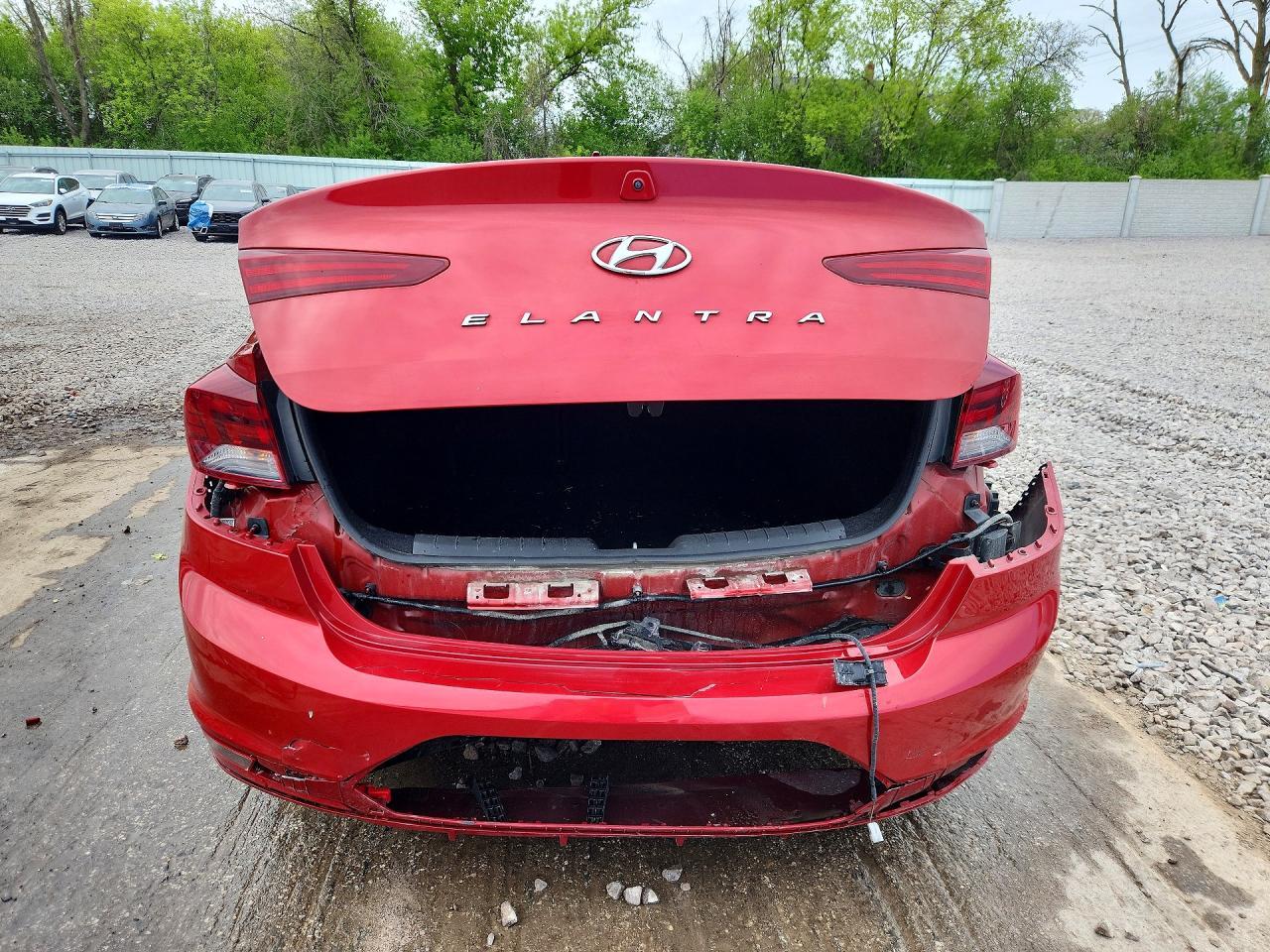 2019 Hyundai Elantra Sel - Фото 6