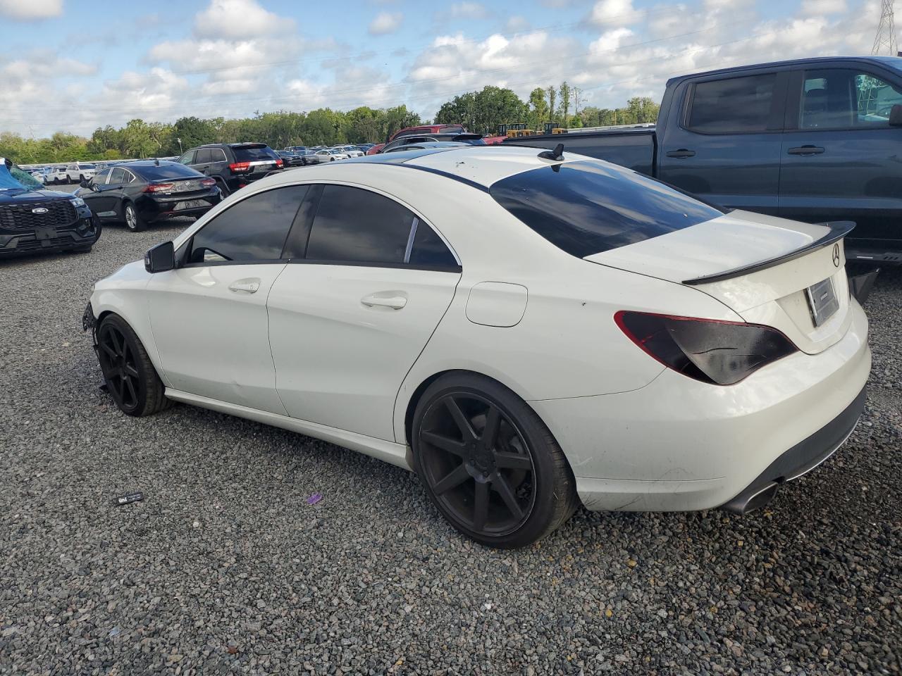 2014 Mercedes-Benz Cla 250 - Image 2