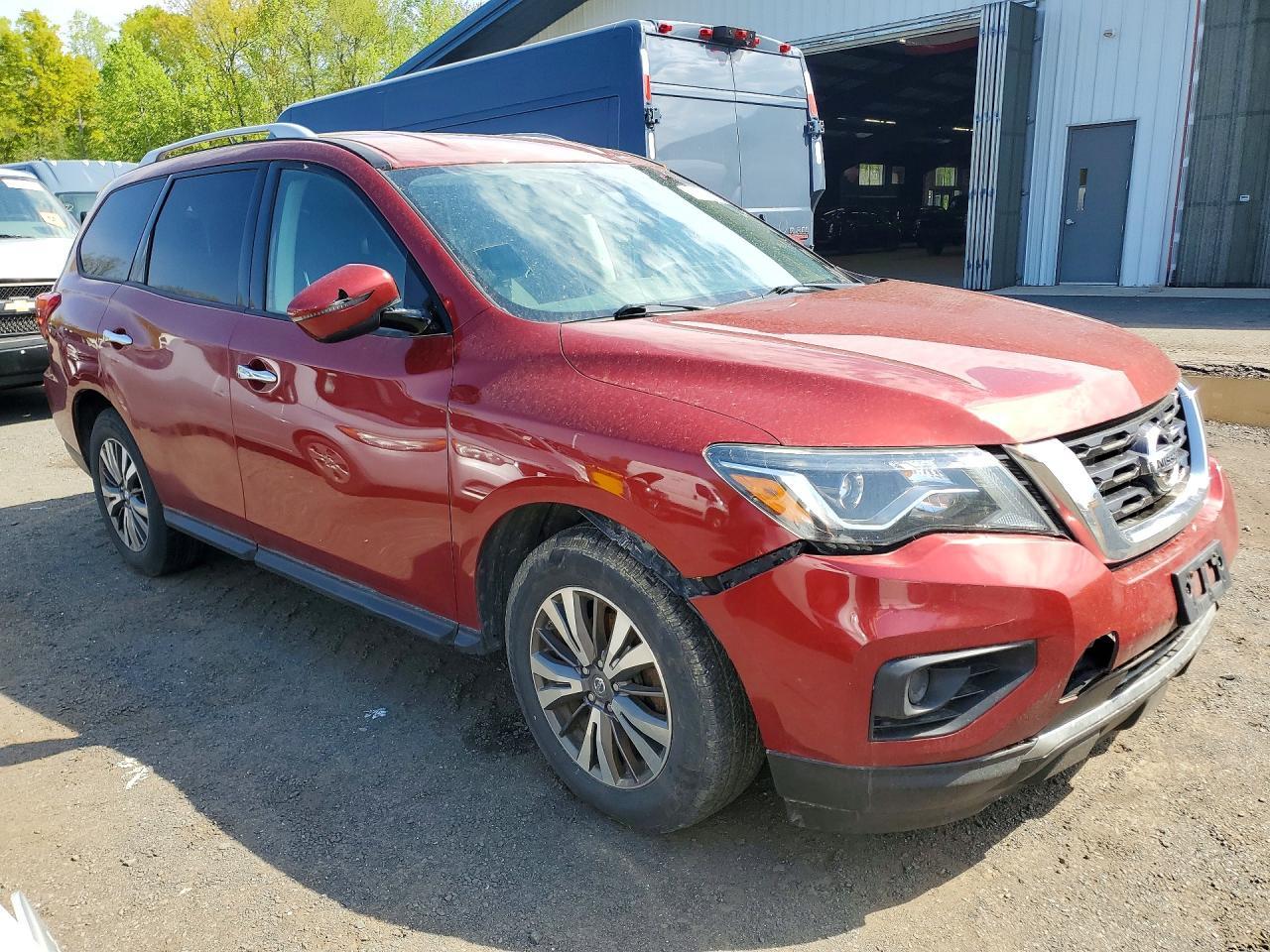 2017 Nissan Pathfinder S - Фото 4