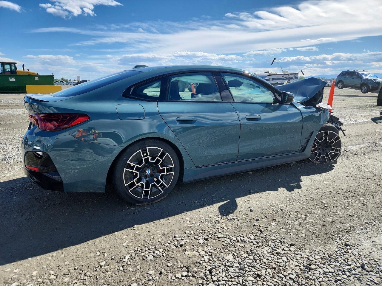 2025 BMW I4 xDrive 40 - Image 3