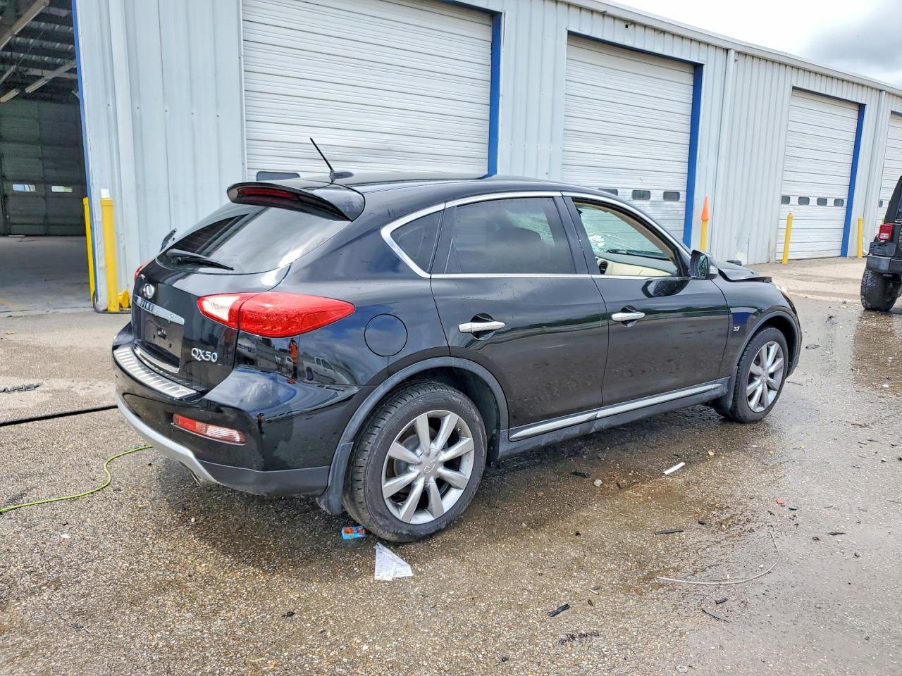 2017 Infiniti Qx50 Base - Image 3
