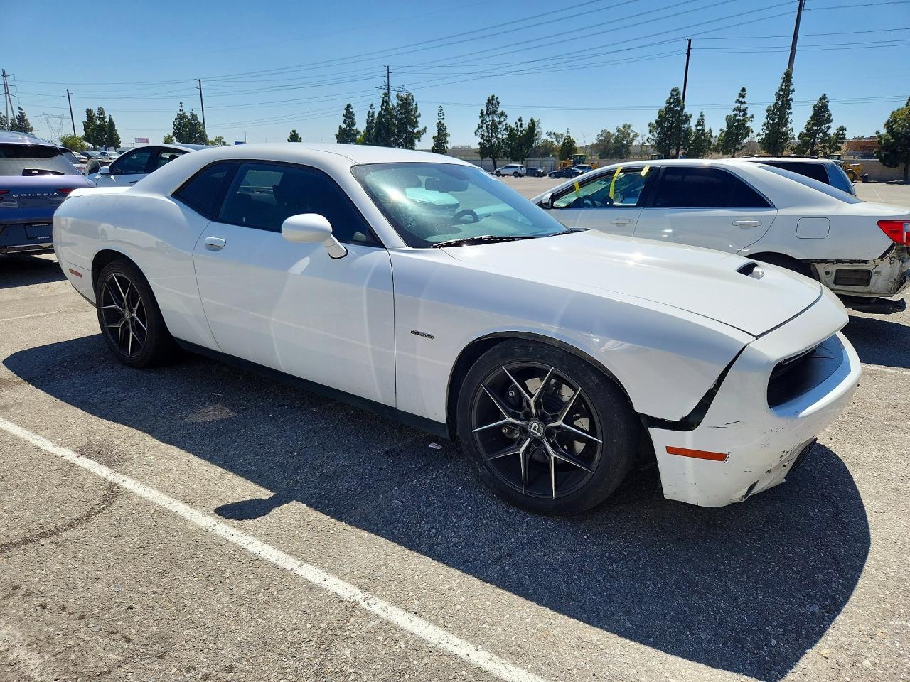 2019 Dodge Challenger R - Image 3