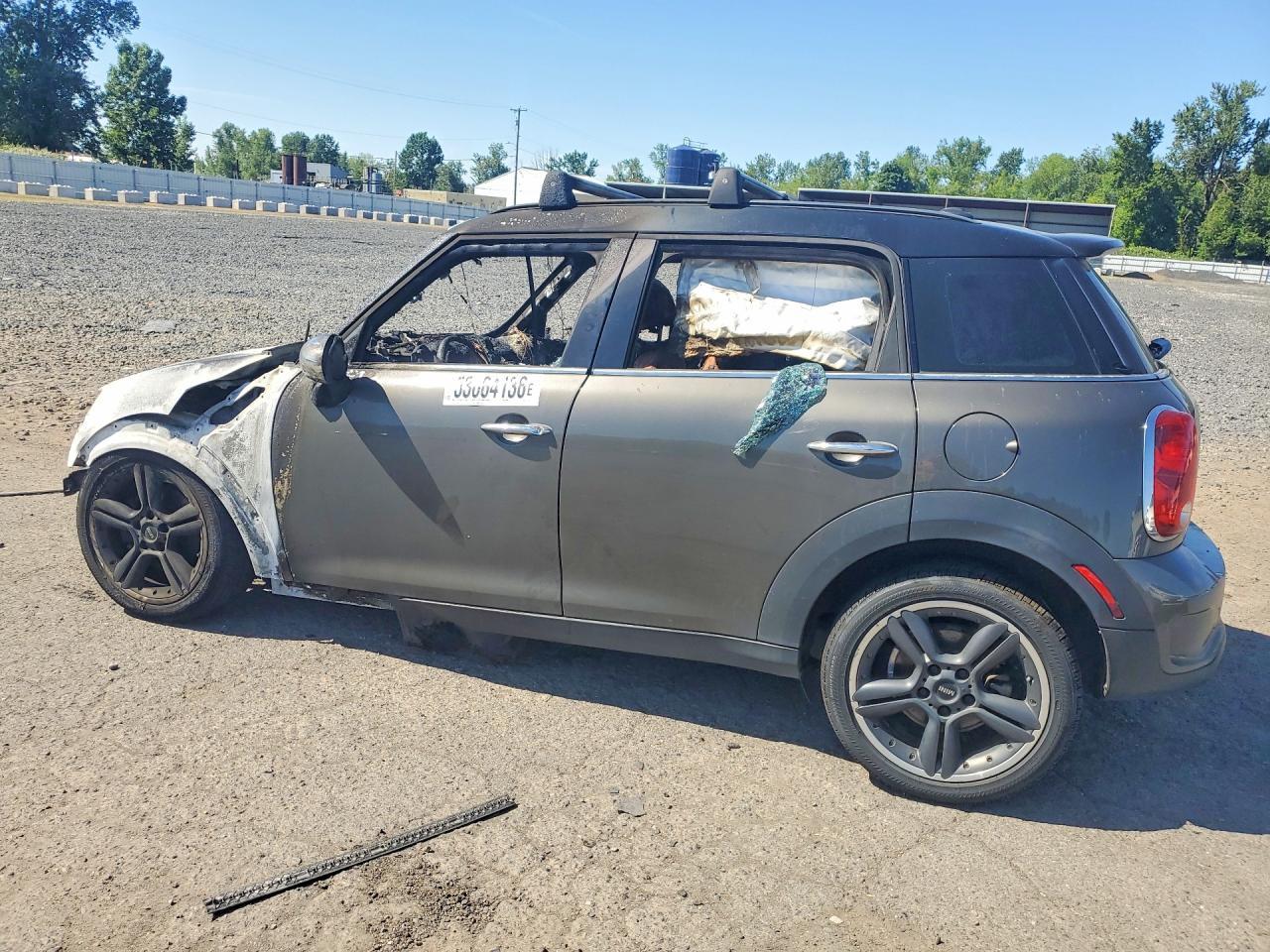 2012 Mini Cooper S Countryman - Image 2