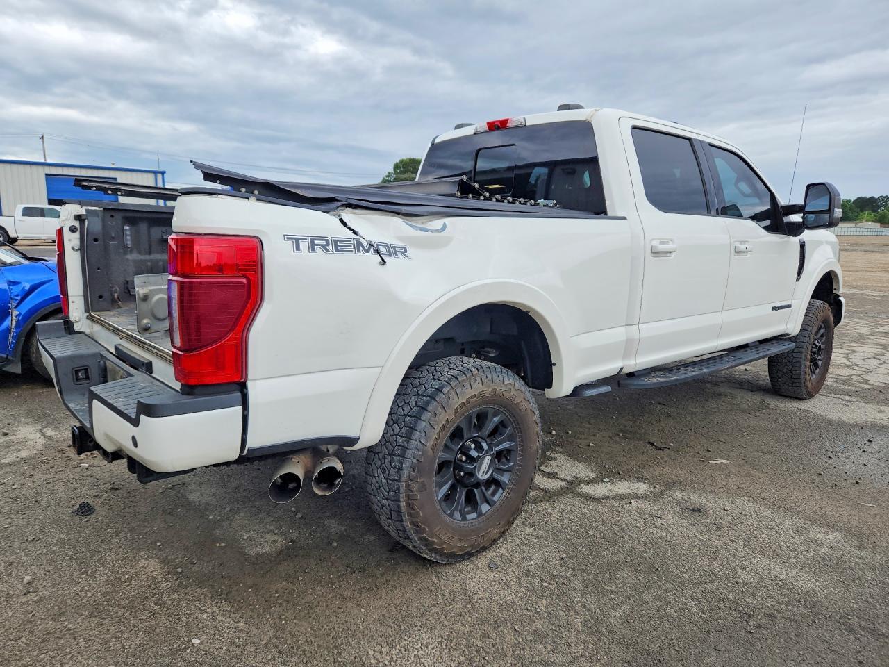 2020 Ford F250 Super Duty - Фото 3