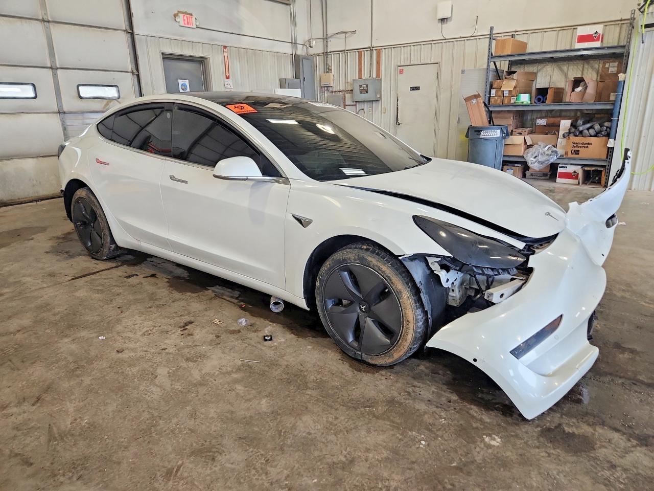 2020 Tesla Model 3 - Image 4