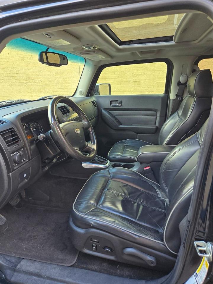 2009 Hummer H3 Alpha - Image 5