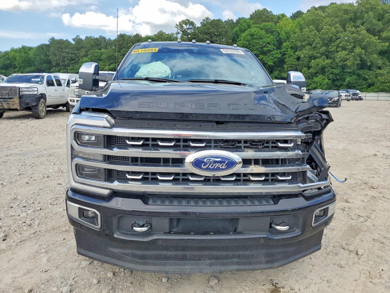 2024 Ford F250 Super Duty - Image 5