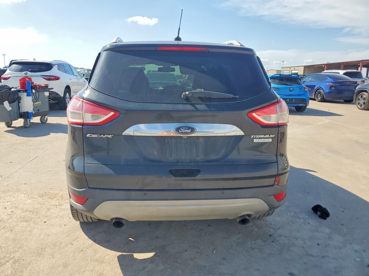 2015 Ford Escape Titanium - Image 6