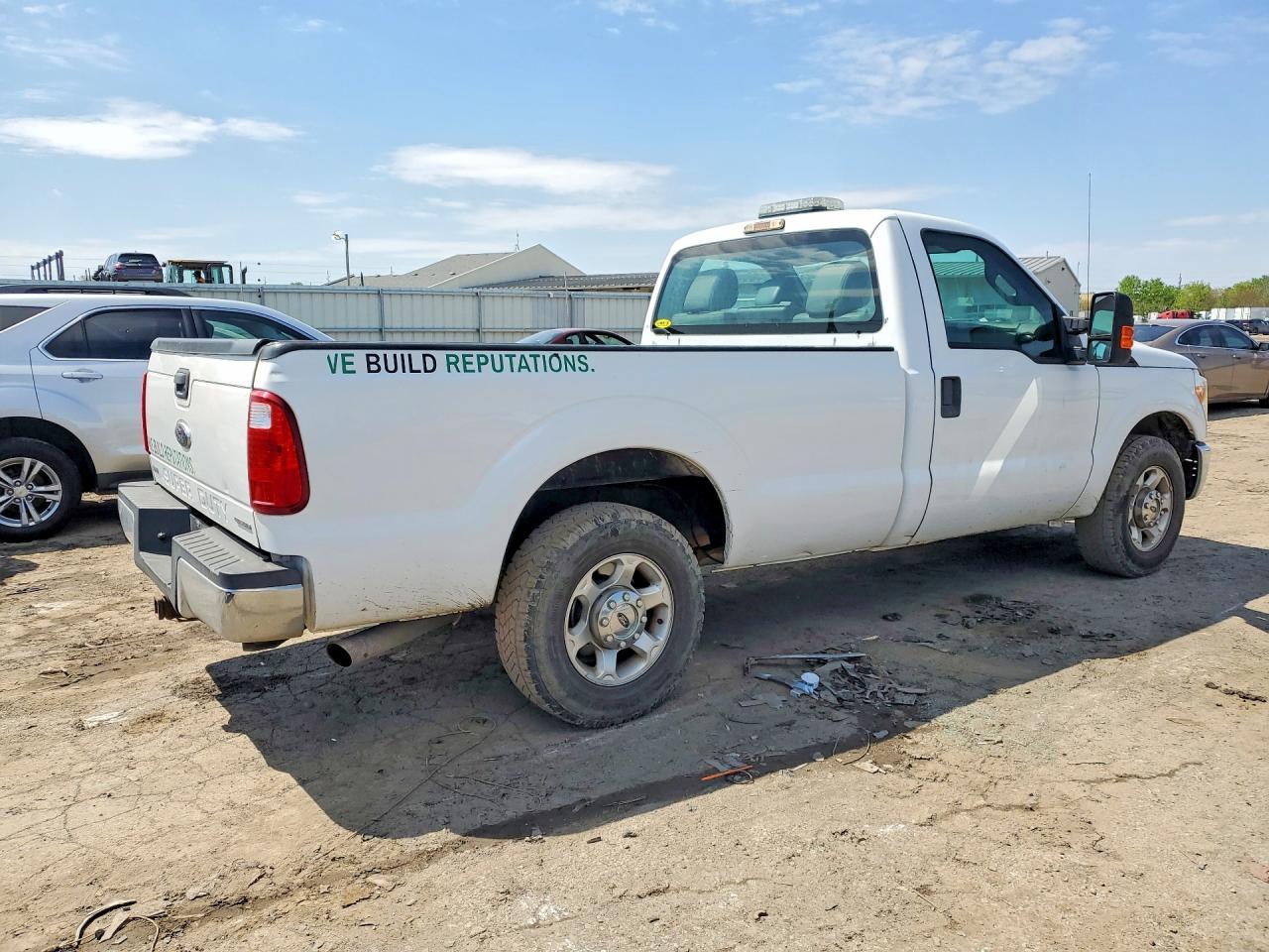 2016 Ford F250 Super Duty - Image 3