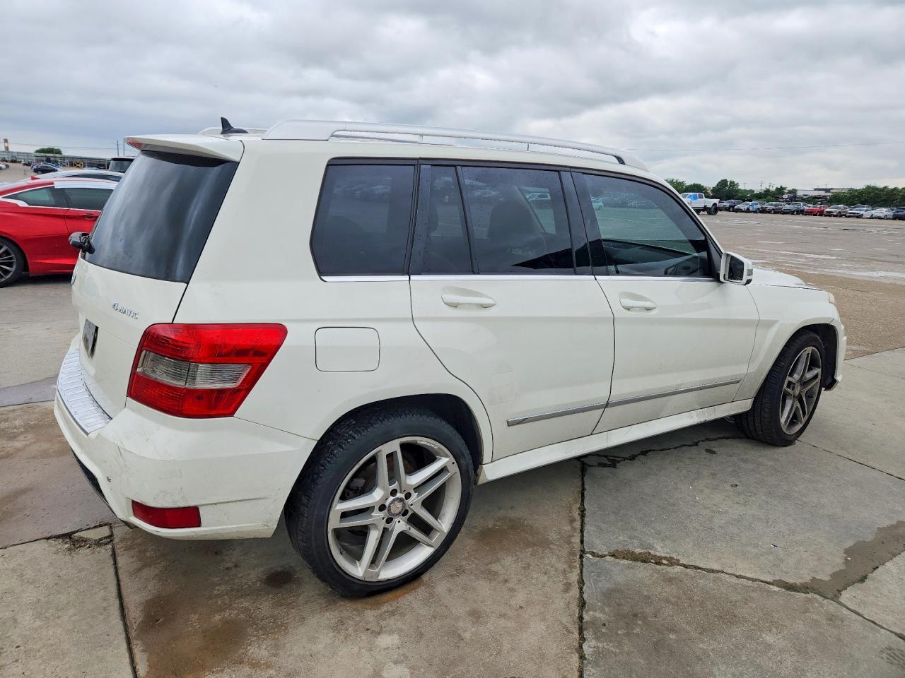2011 Mercedes-Benz Glk 350 4Matic - Image 3