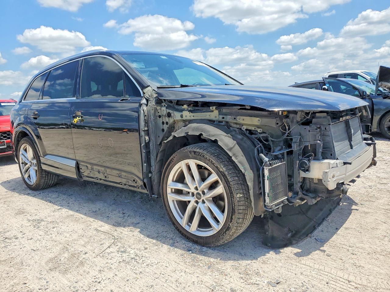 2018 Audi Q7 Prestige - Image 4