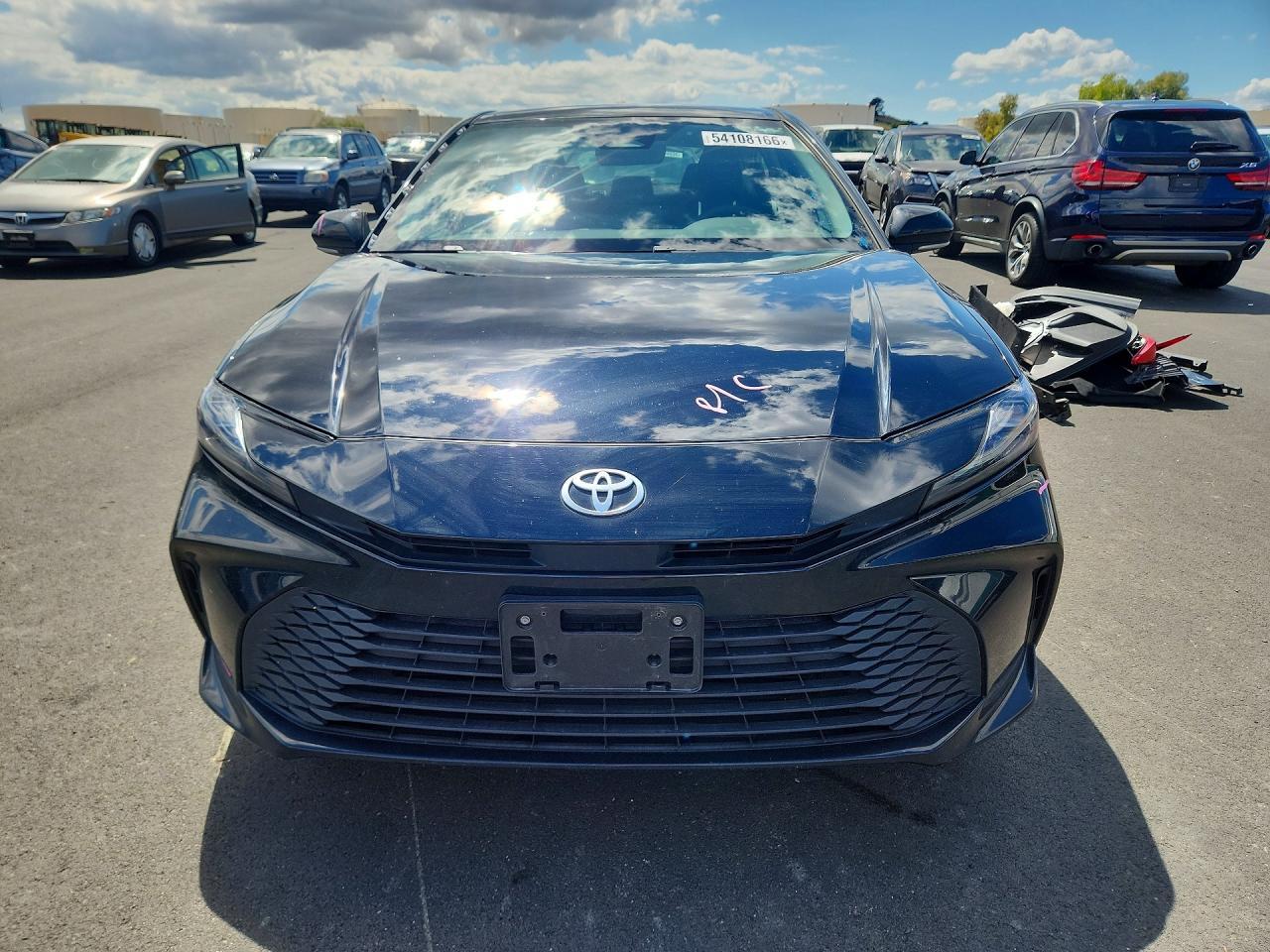 2025 Toyota Camry Le - Image 5