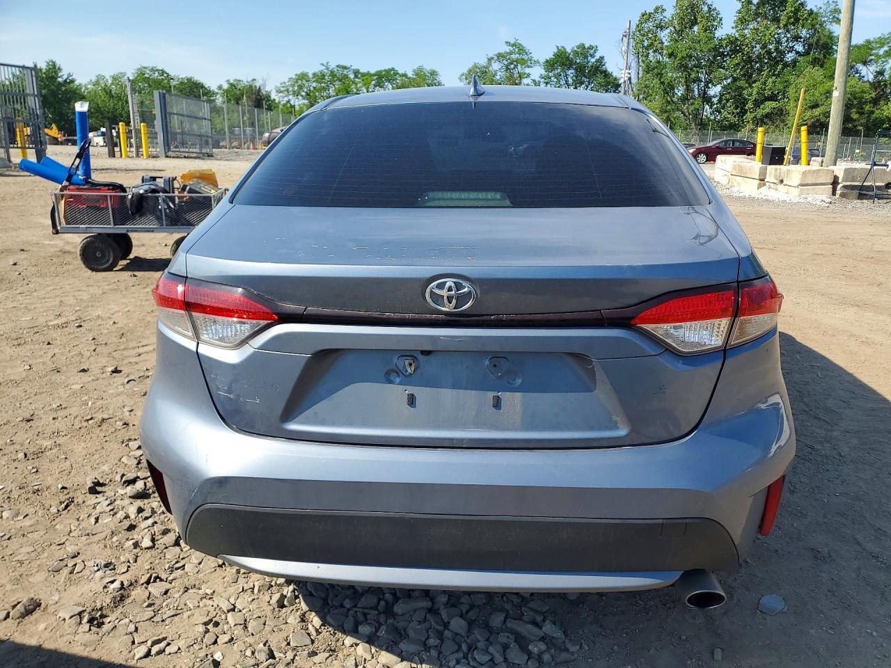 2021 Toyota Corolla Le - Image 6