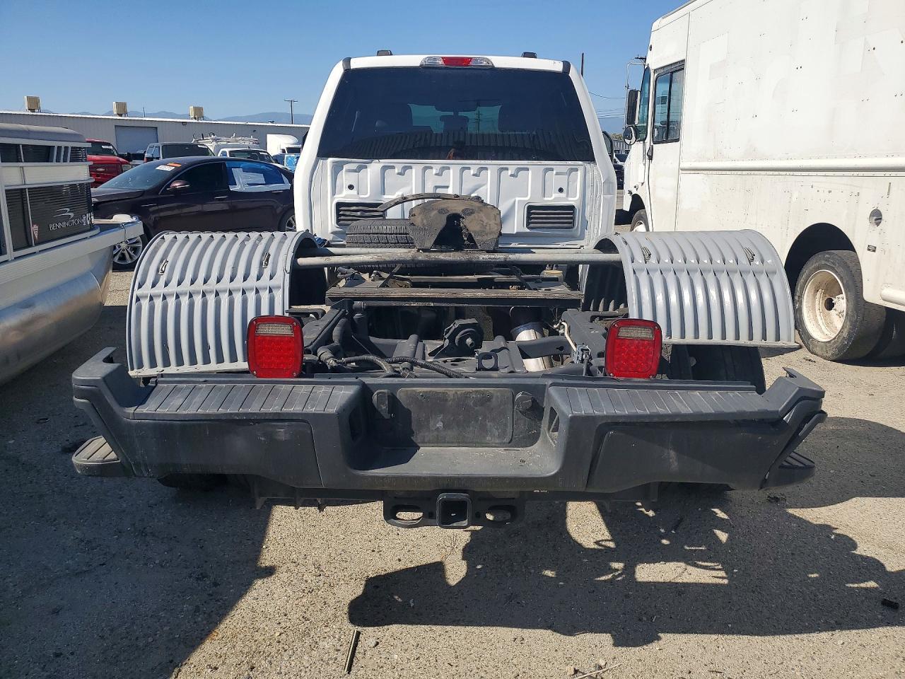 2023 Ford F350 Super Duty - Image 6
