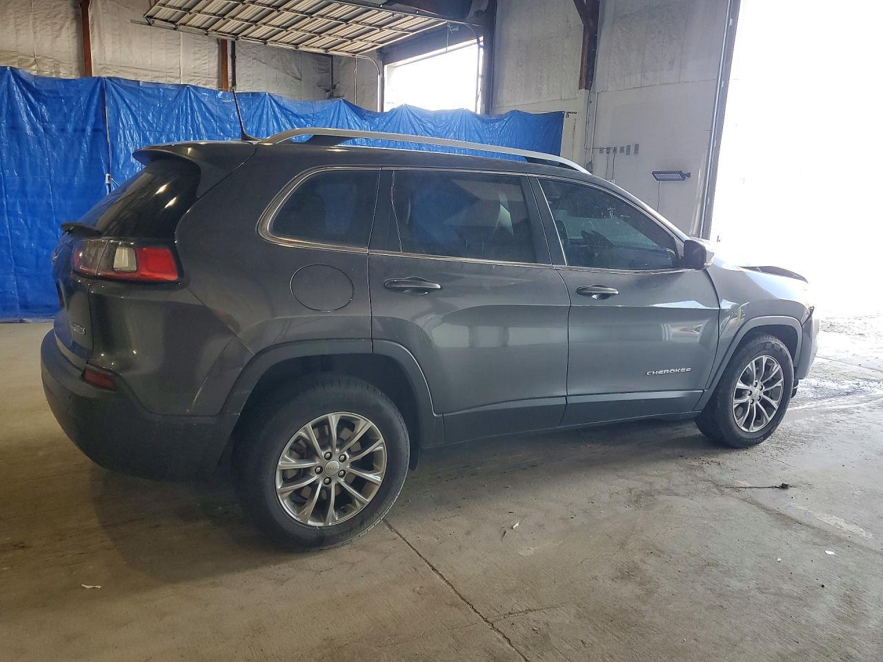 2020 Jeep Cherokee Latitude Plus - Фото 3