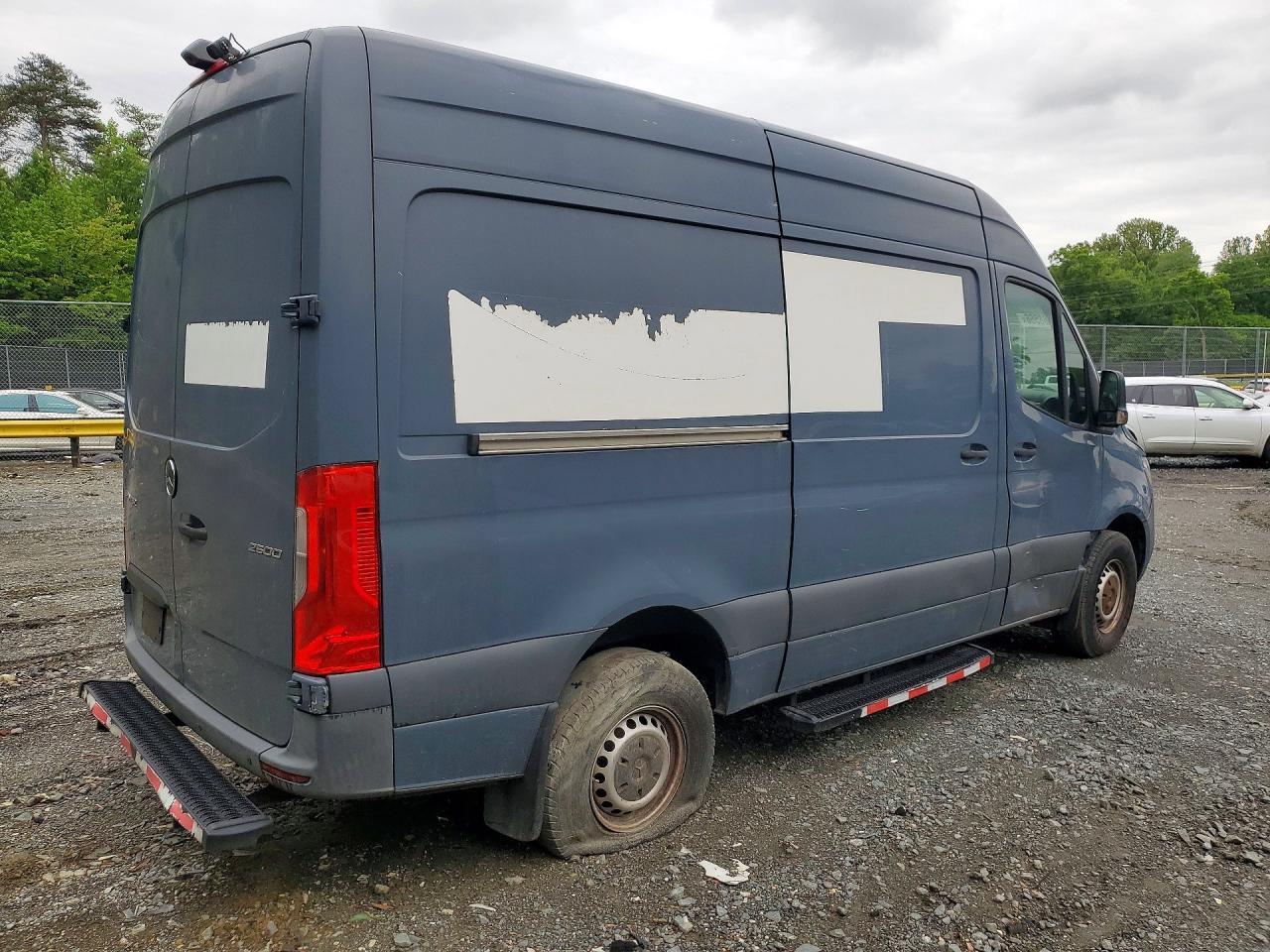 2019 Mercedes Benz Sprinter 2500/3500 Delivery Van - Image 3