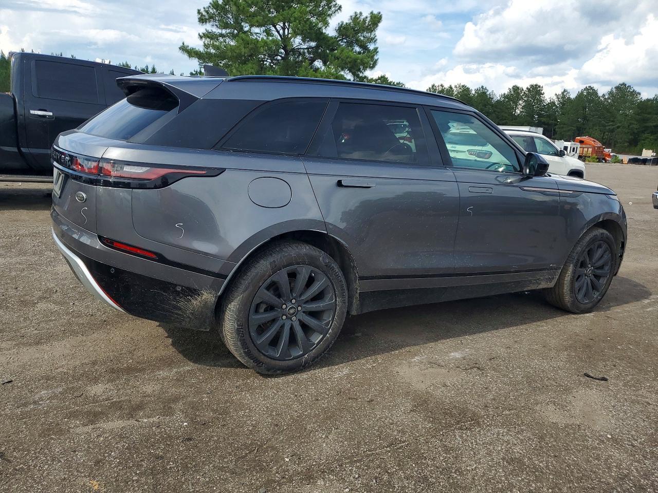2018 Land Rover Range Rover Velar R-Dynamic Se - Image 3
