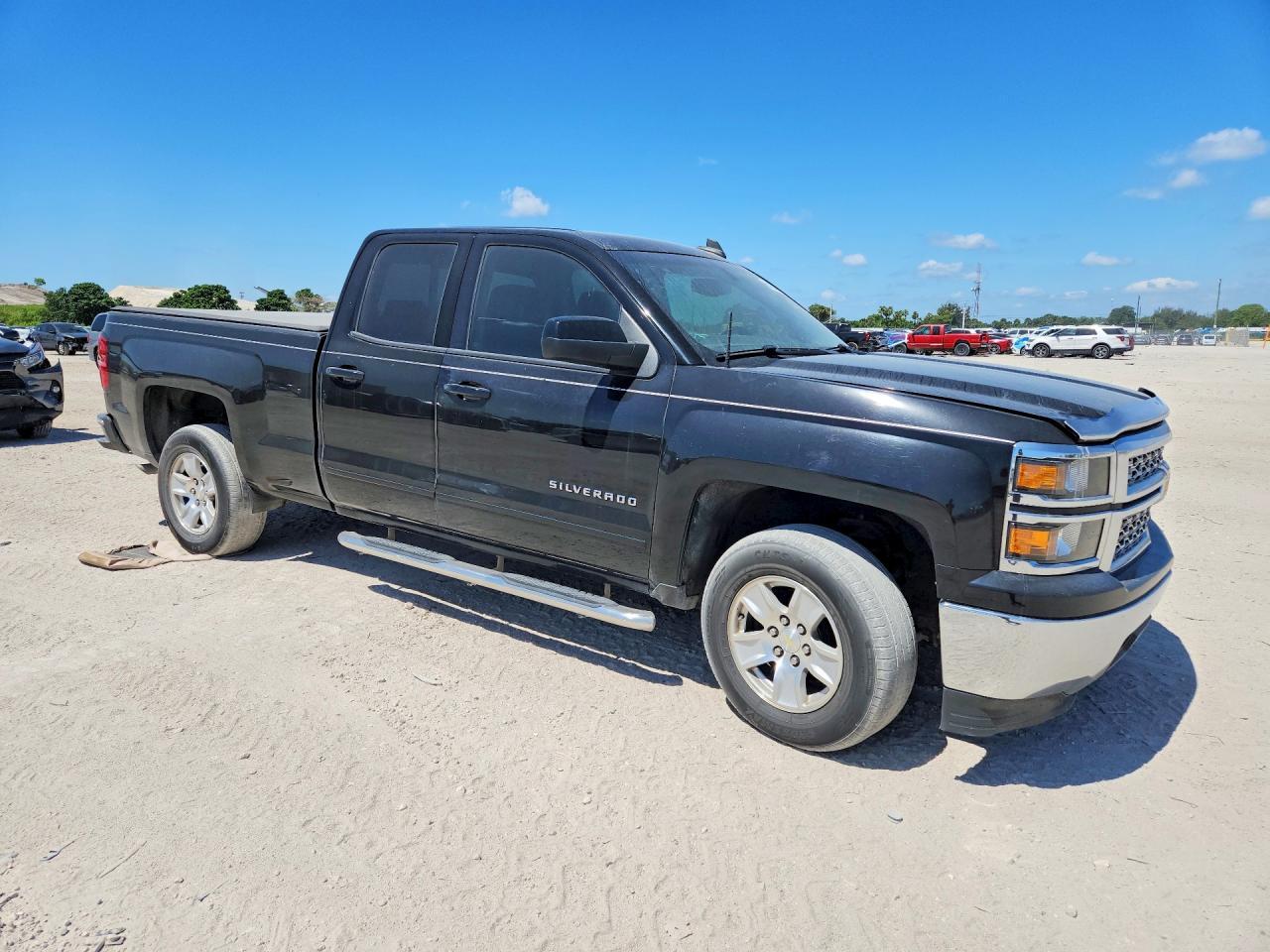 2015 Chevrolet Silverado C1500 Lt - Image 4