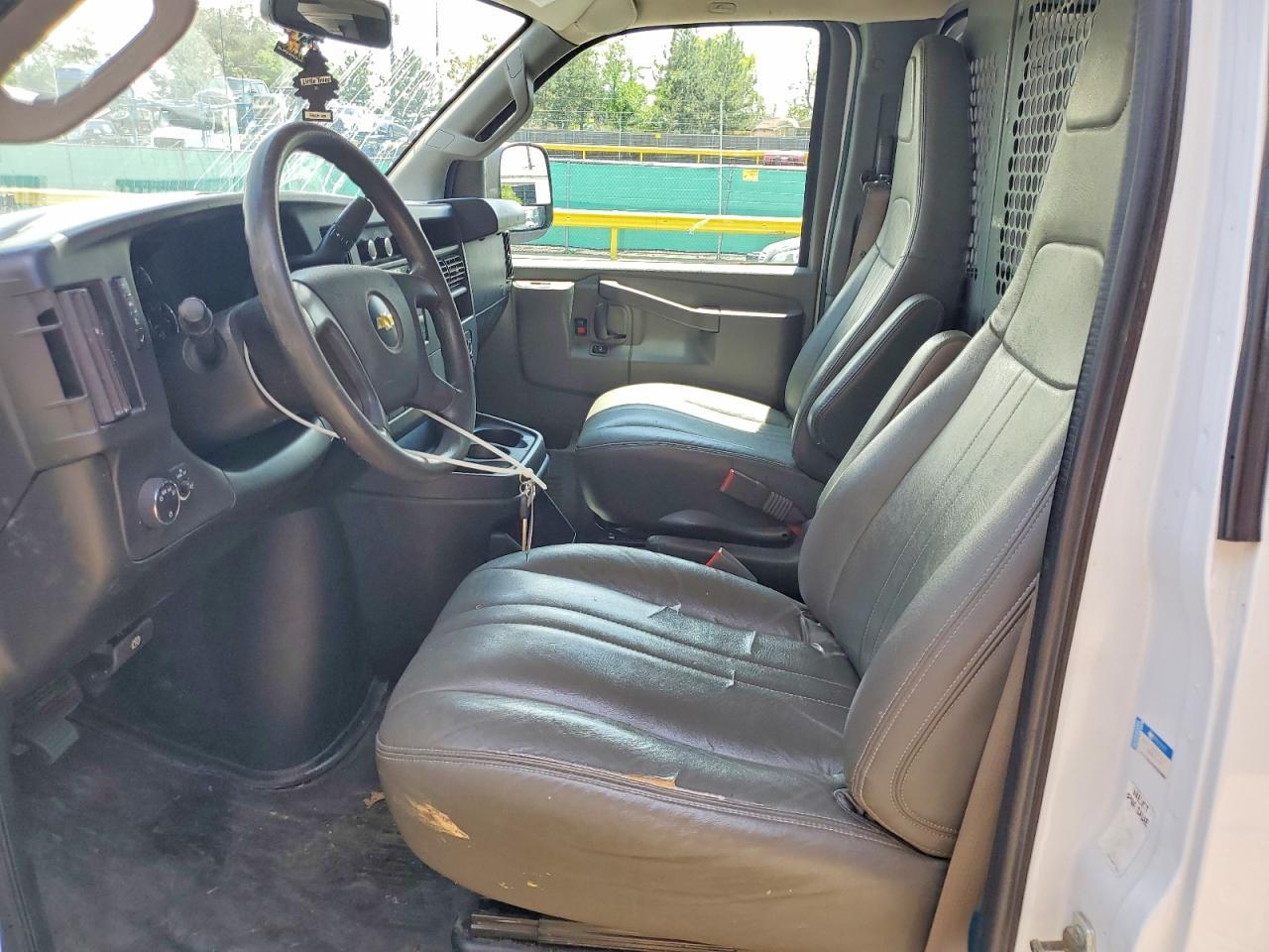 2018 Chevrolet Express G2500 - Фото 7