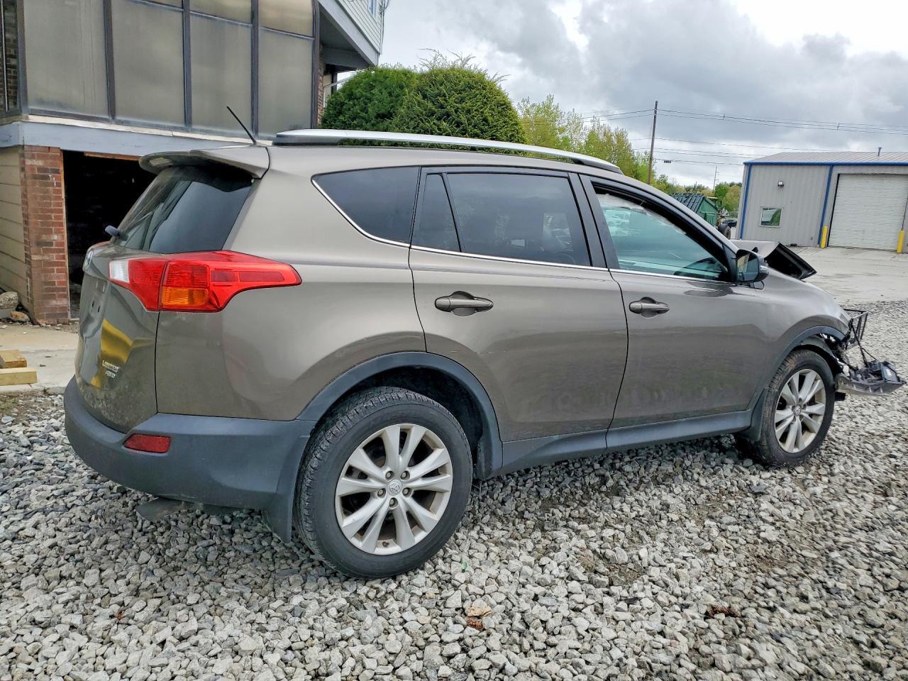 2013 Toyota Rav4 - Фото 3