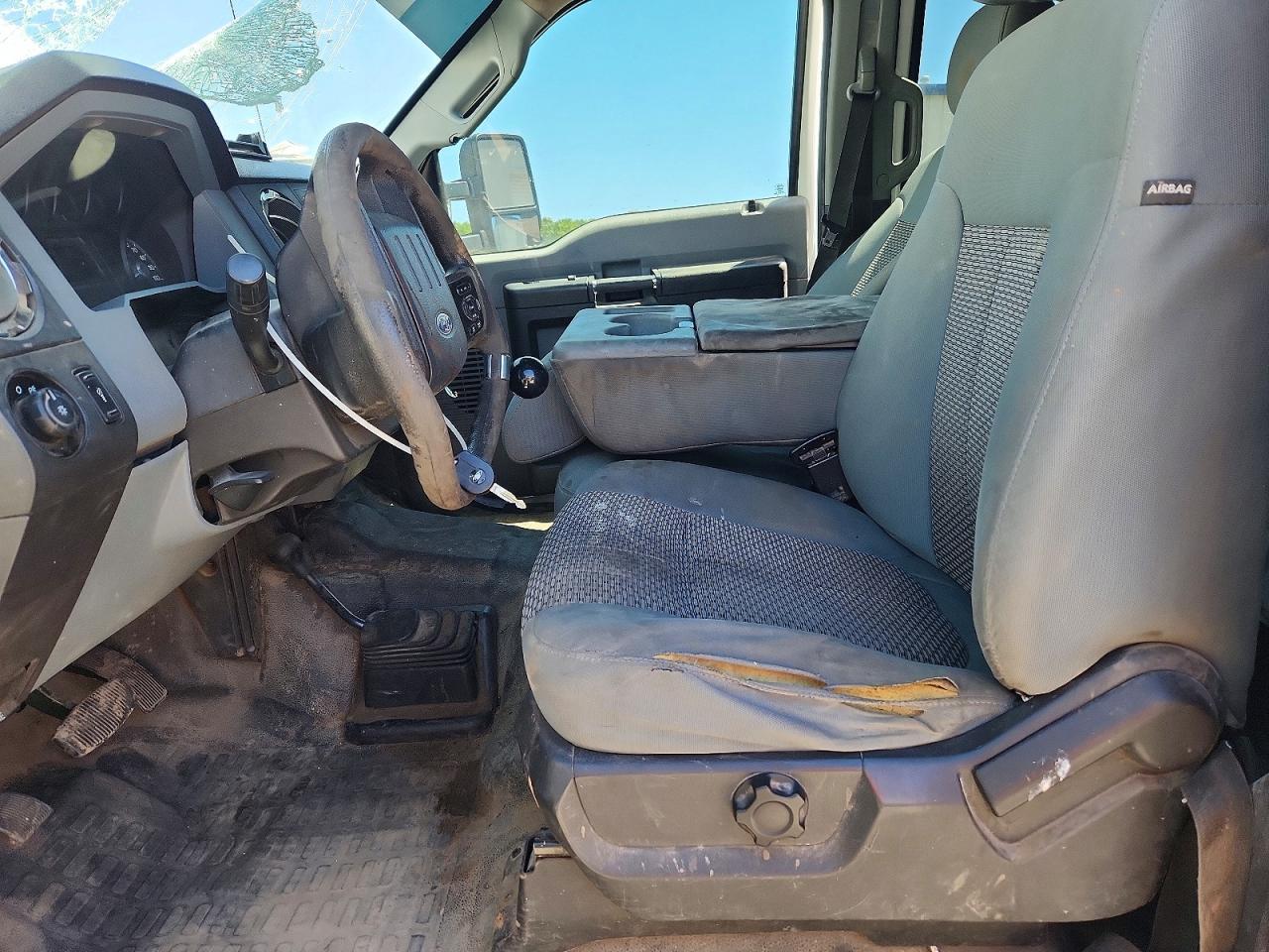 2015 Ford F250 Super Duty - Фото 7