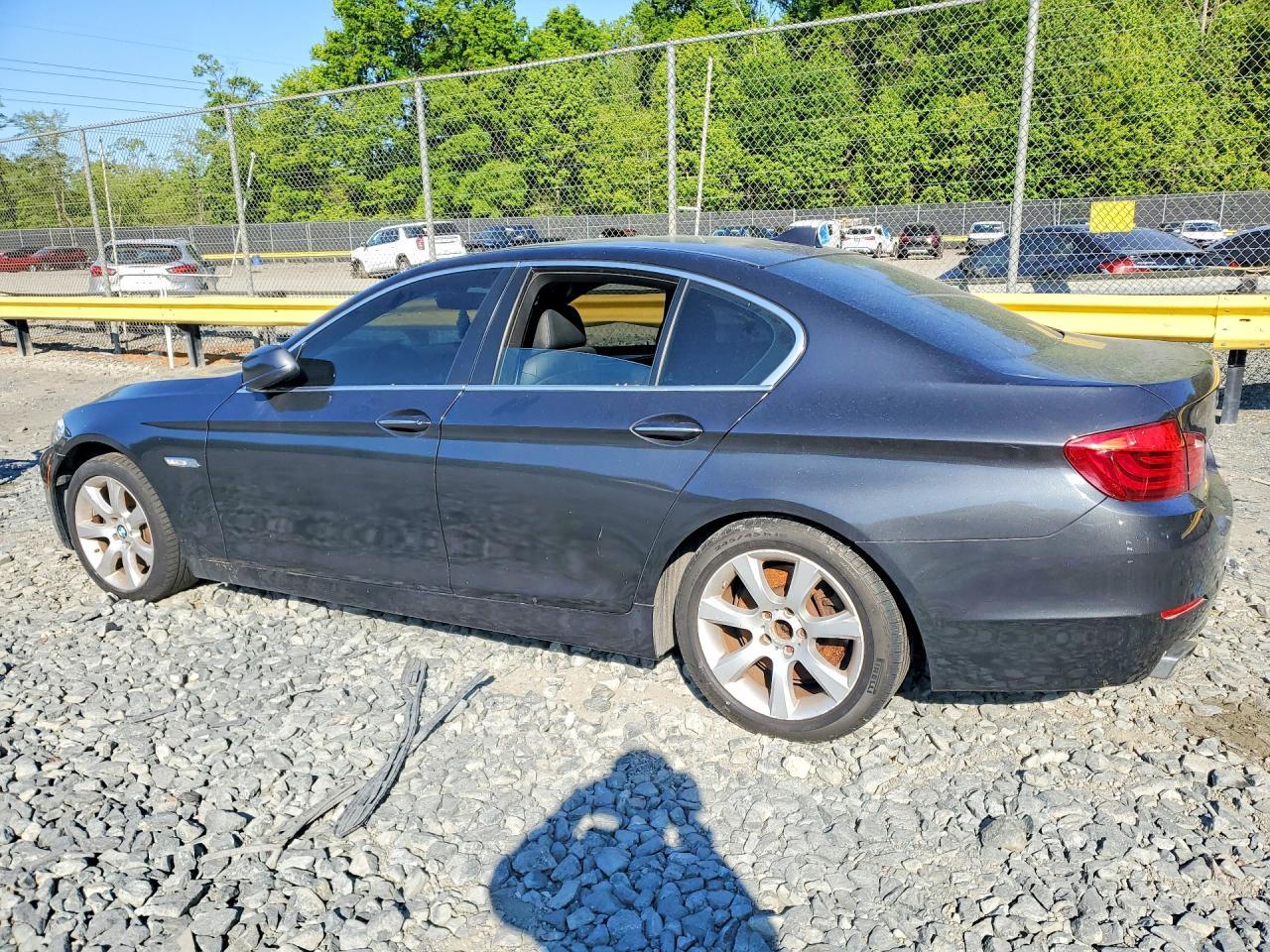 2013 BMW 550 - Image 2