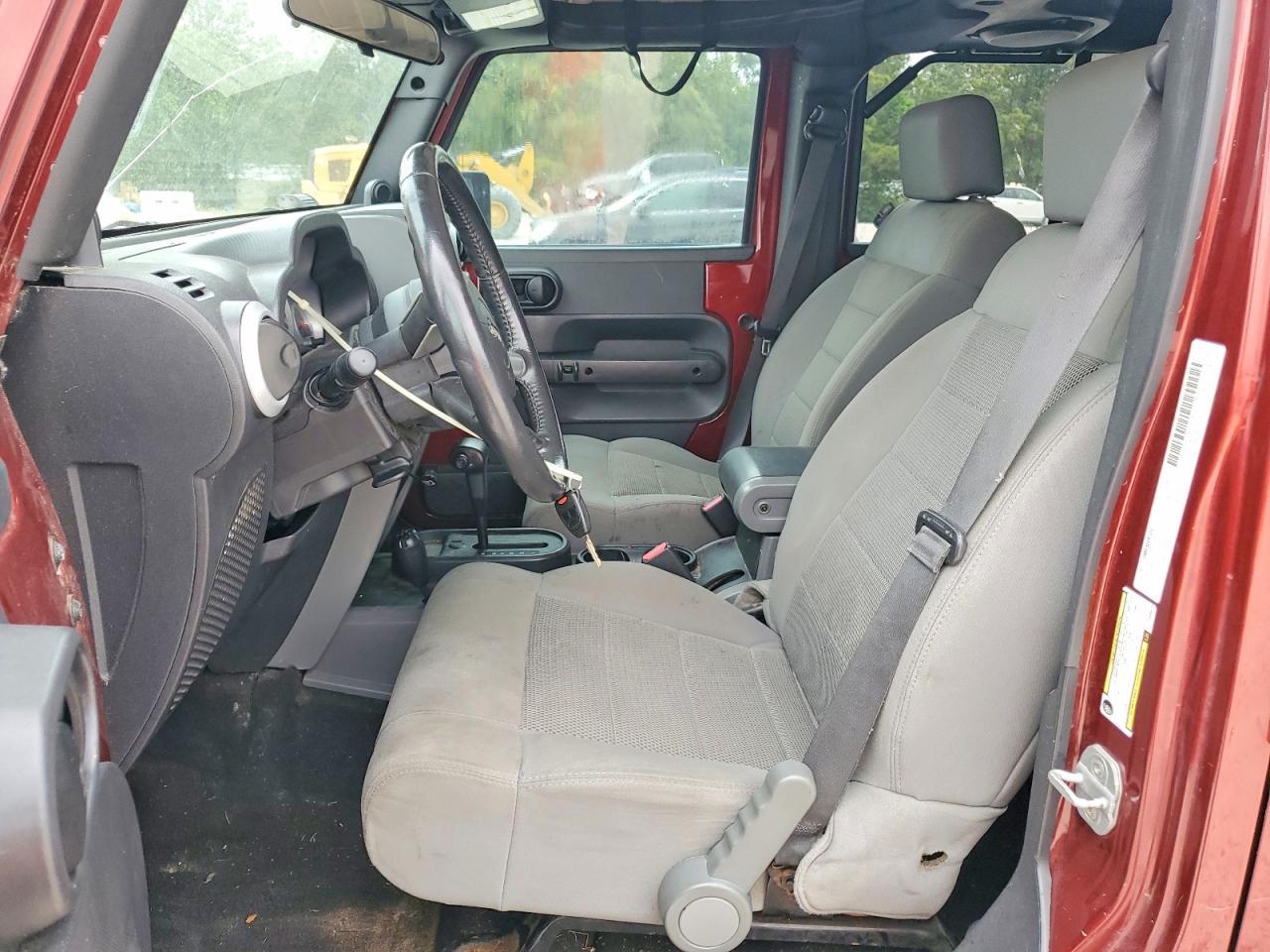 2008 Jeep Wrangler Unlimited Sahara - Фото 7