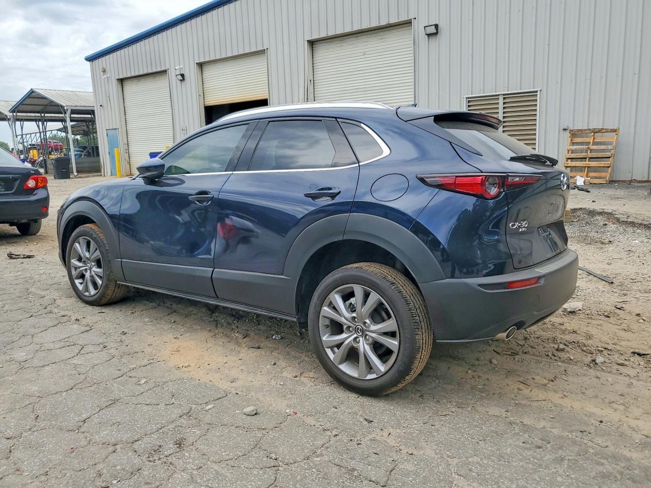 2023 Mazda Cx-30 Premium - Фото 2