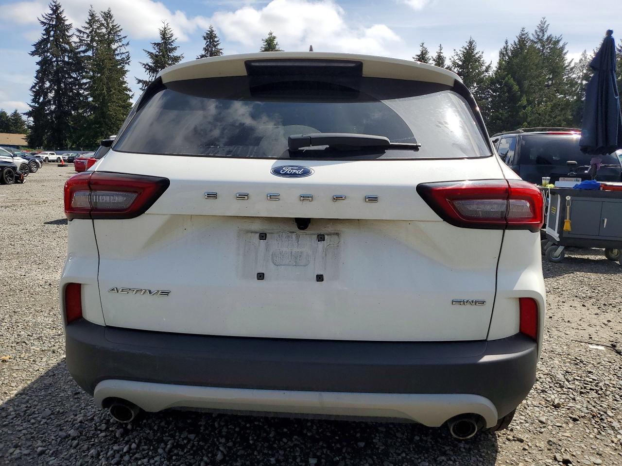 2023 Ford Escape Active - Image 6